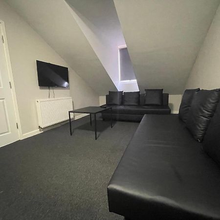 Mays Apartments - 102 Mill Street, Free Parking, 2 Minute Walk To Baltic Market And City Centre - Apartments Sleep 1-10 Guests Ливерпуль Экстерьер фото
