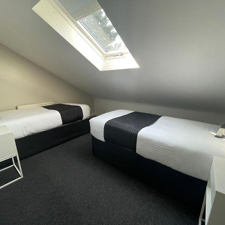 Mays Apartments - 102 Mill Street, Free Parking, 2 Minute Walk To Baltic Market And City Centre - Apartments Sleep 1-10 Guests Ливерпуль Экстерьер фото