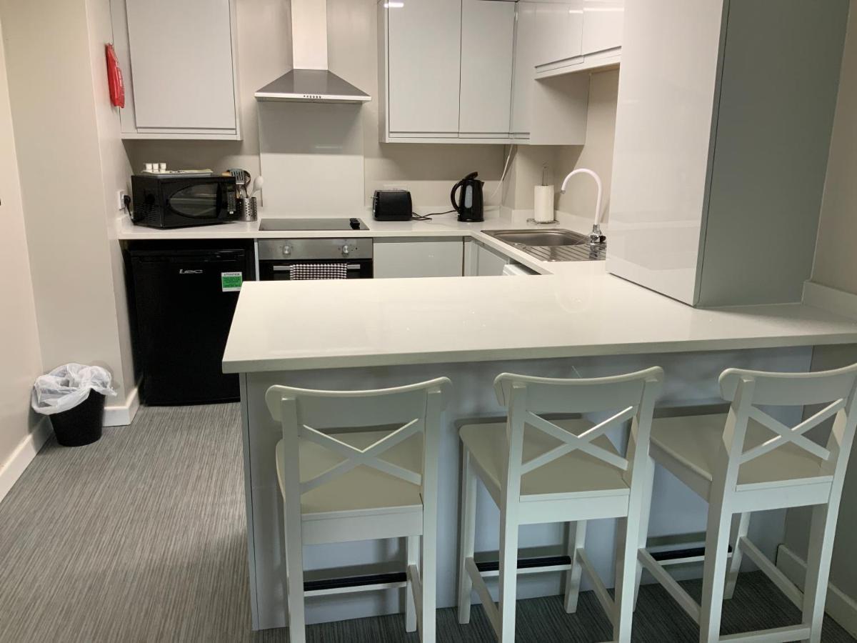 Mays Apartments - 102 Mill Street, Free Parking, 2 Minute Walk To Baltic Market And City Centre - Apartments Sleep 1-10 Guests Ливерпуль Экстерьер фото