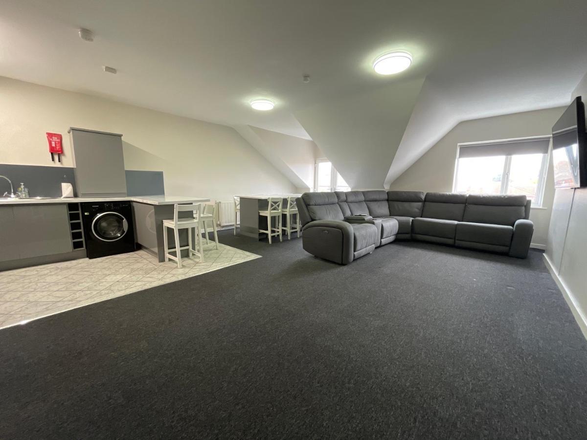 Mays Apartments - 102 Mill Street, Free Parking, 2 Minute Walk To Baltic Market And City Centre - Apartments Sleep 1-10 Guests Ливерпуль Экстерьер фото