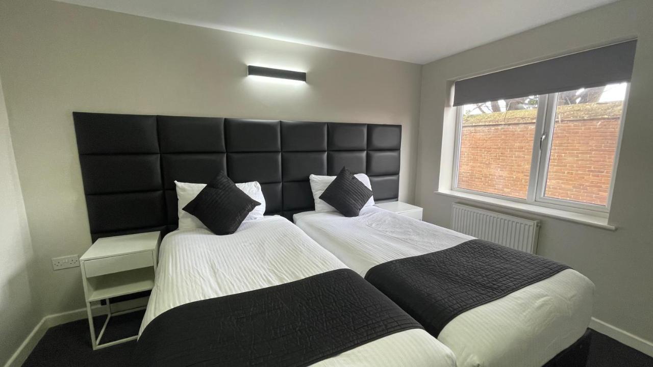Mays Apartments - 102 Mill Street, Free Parking, 2 Minute Walk To Baltic Market And City Centre - Apartments Sleep 1-10 Guests Ливерпуль Экстерьер фото