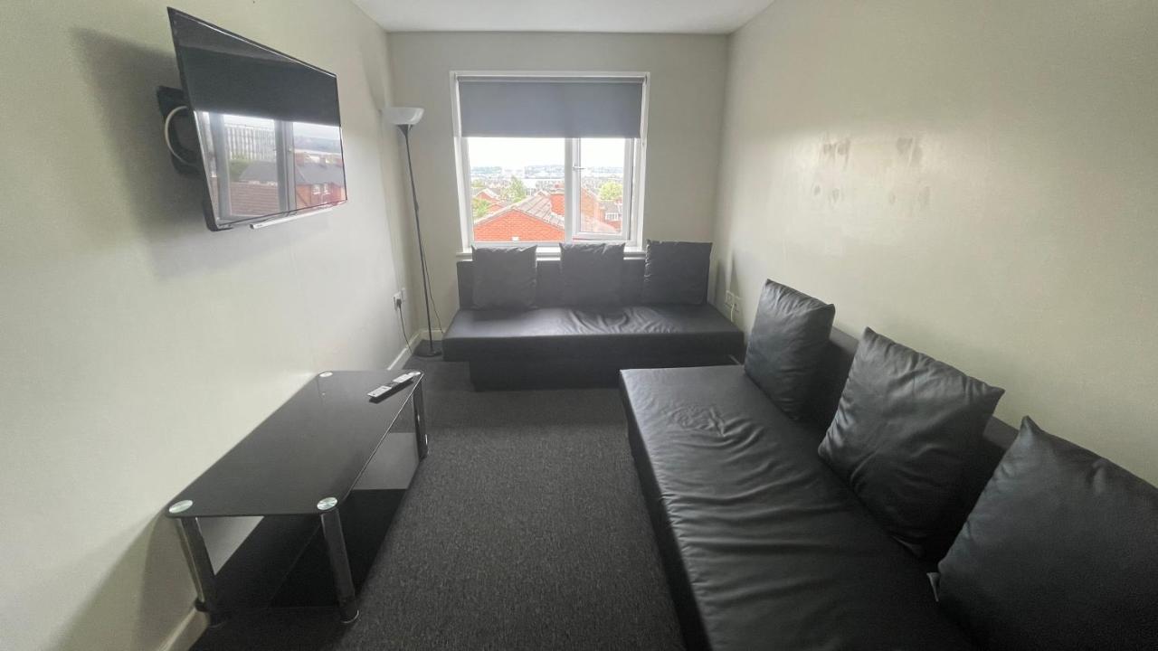 Mays Apartments - 102 Mill Street, Free Parking, 2 Minute Walk To Baltic Market And City Centre - Apartments Sleep 1-10 Guests Ливерпуль Экстерьер фото