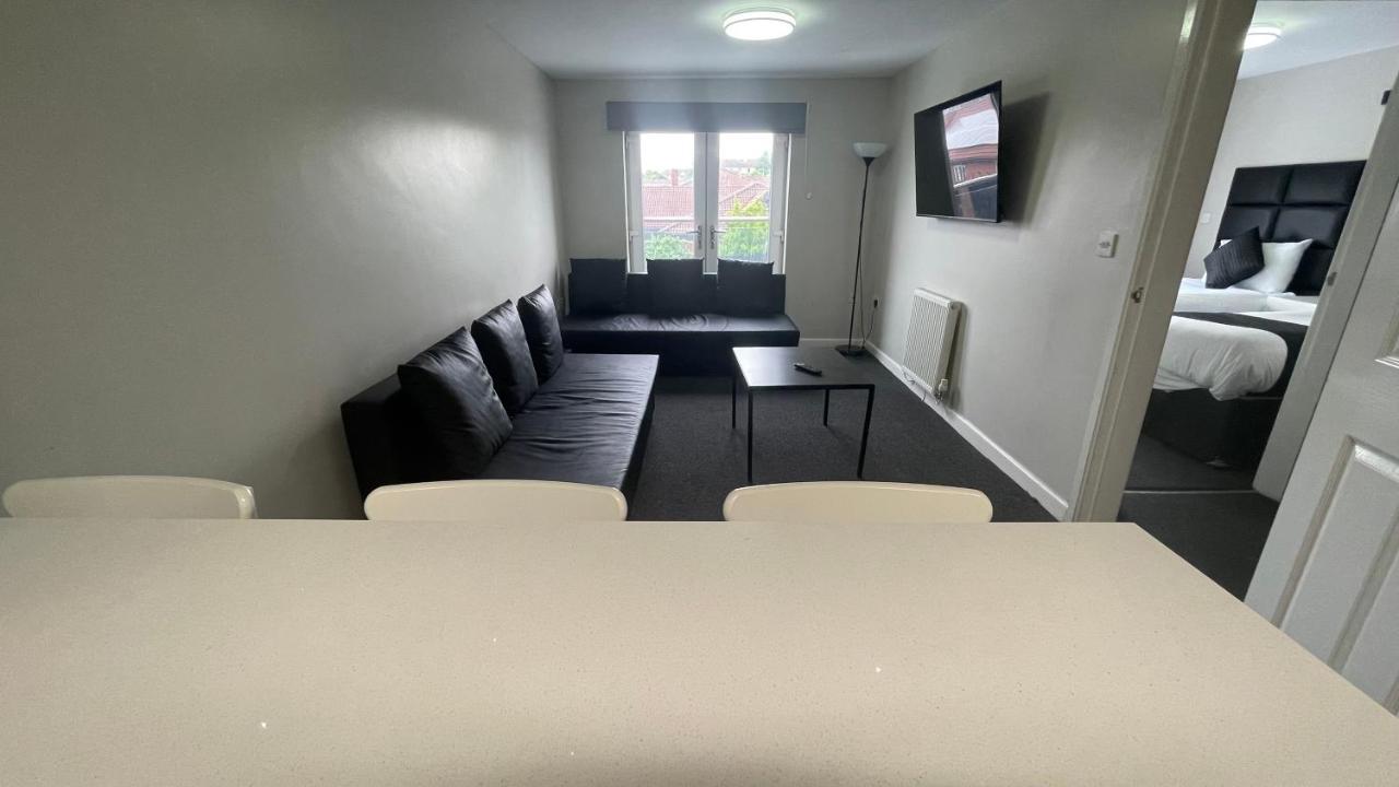 Mays Apartments - 102 Mill Street, Free Parking, 2 Minute Walk To Baltic Market And City Centre - Apartments Sleep 1-10 Guests Ливерпуль Экстерьер фото